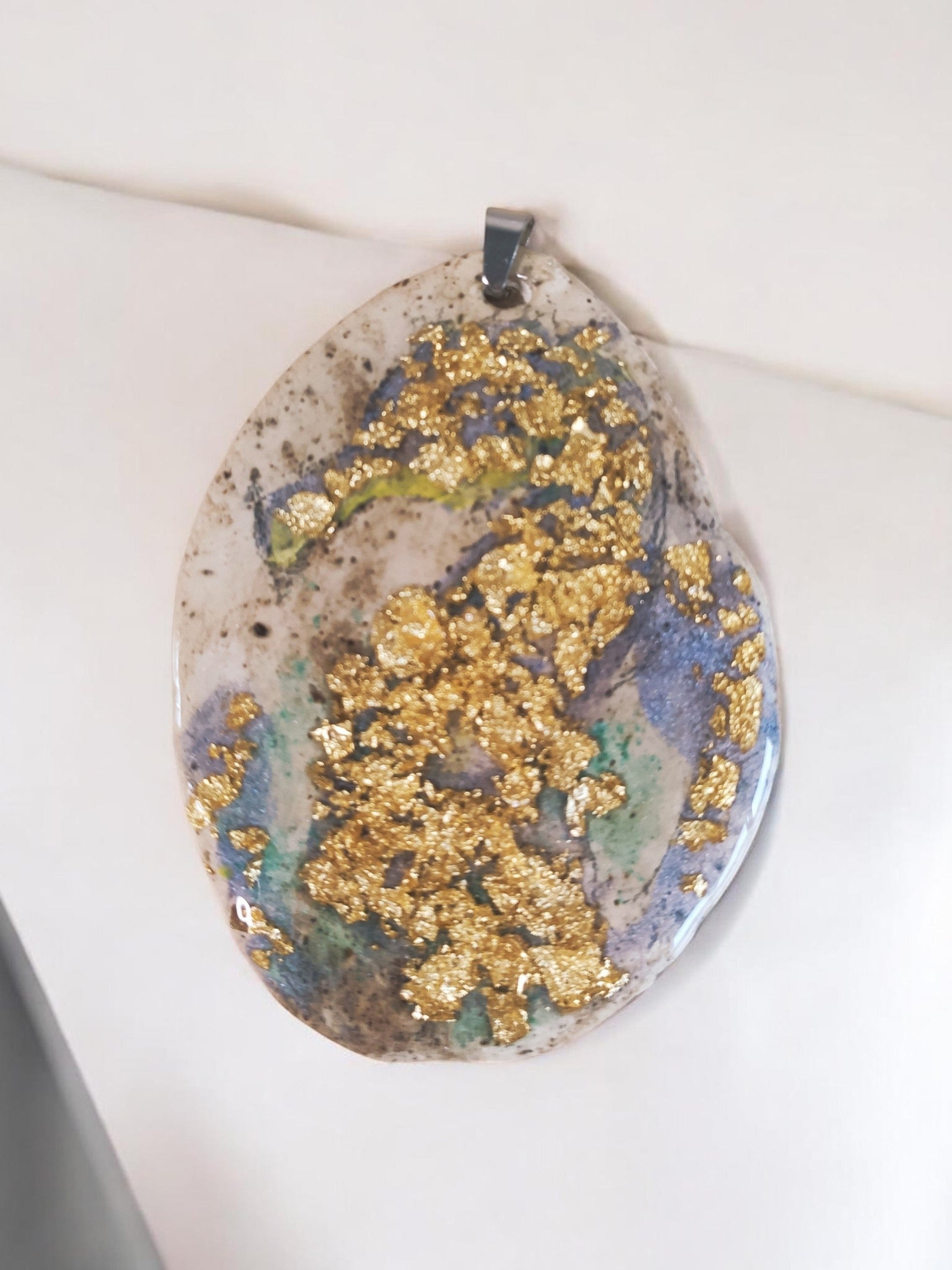 Marbel Stone Kettenanhänger Handmade " Seepferdchen"