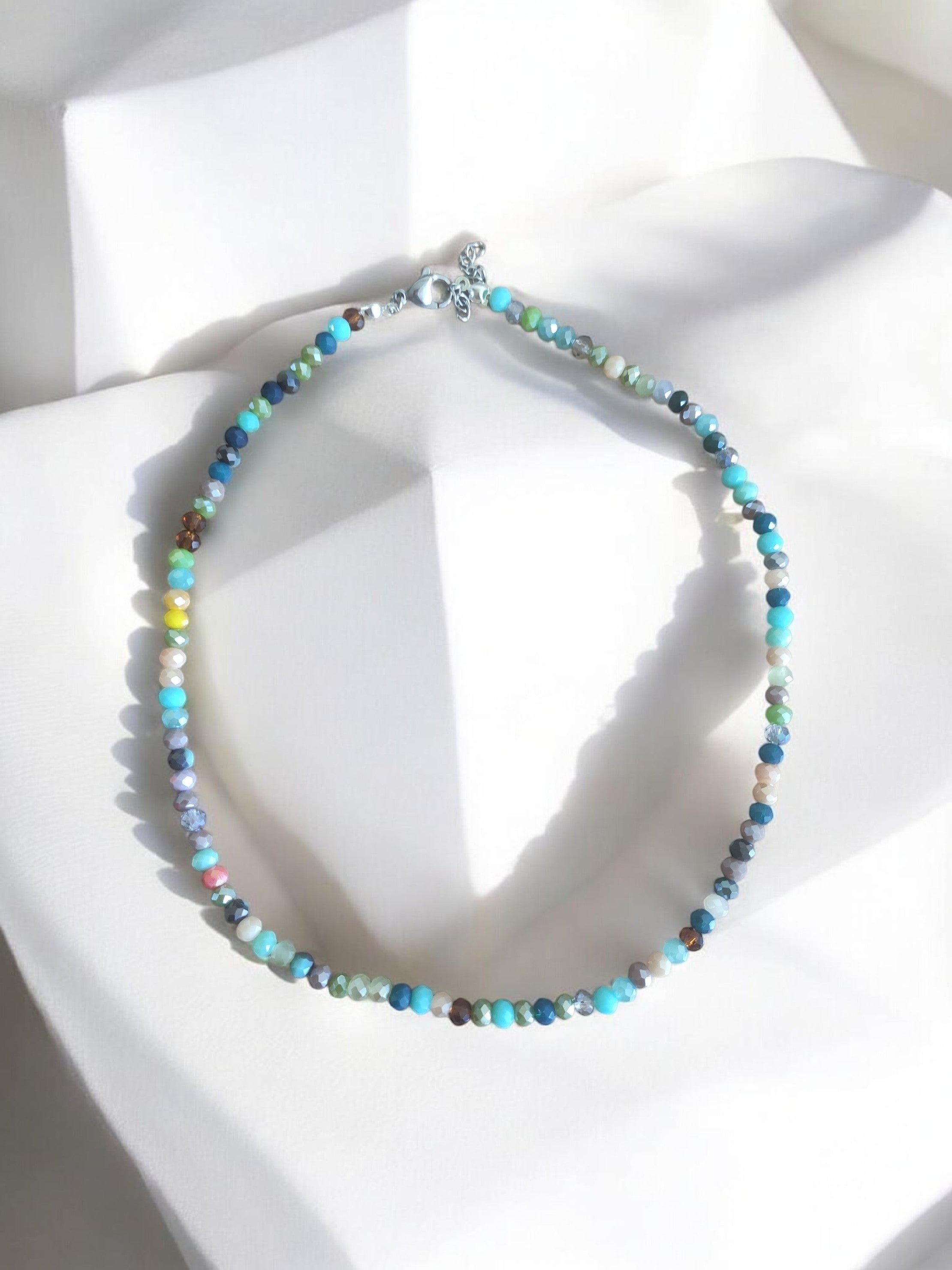 Basic Perlenkette Handmade "Fiona"