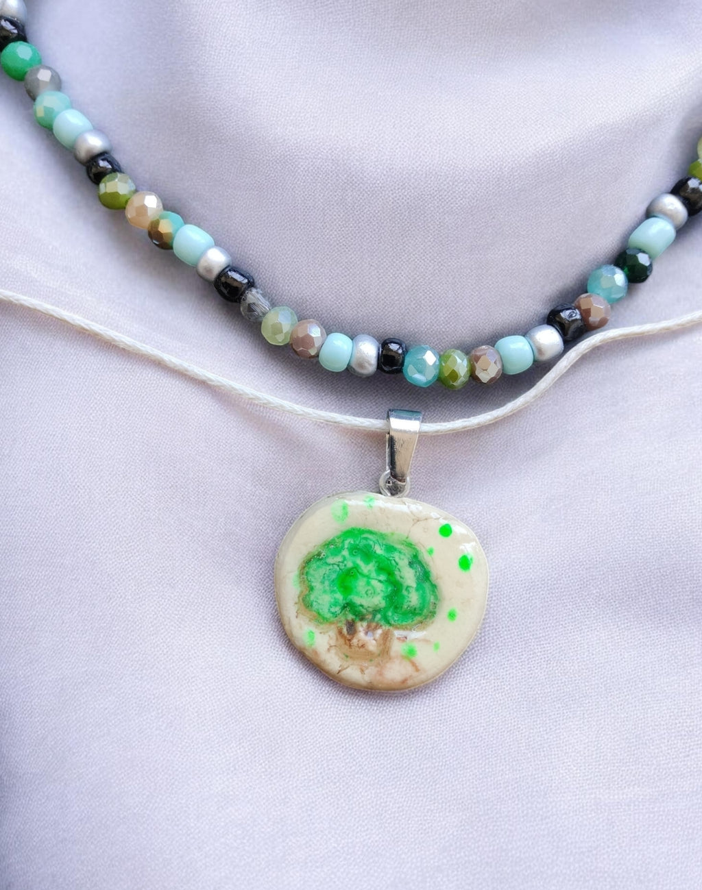 Perlenkette Handmade "Brokkoli 2"