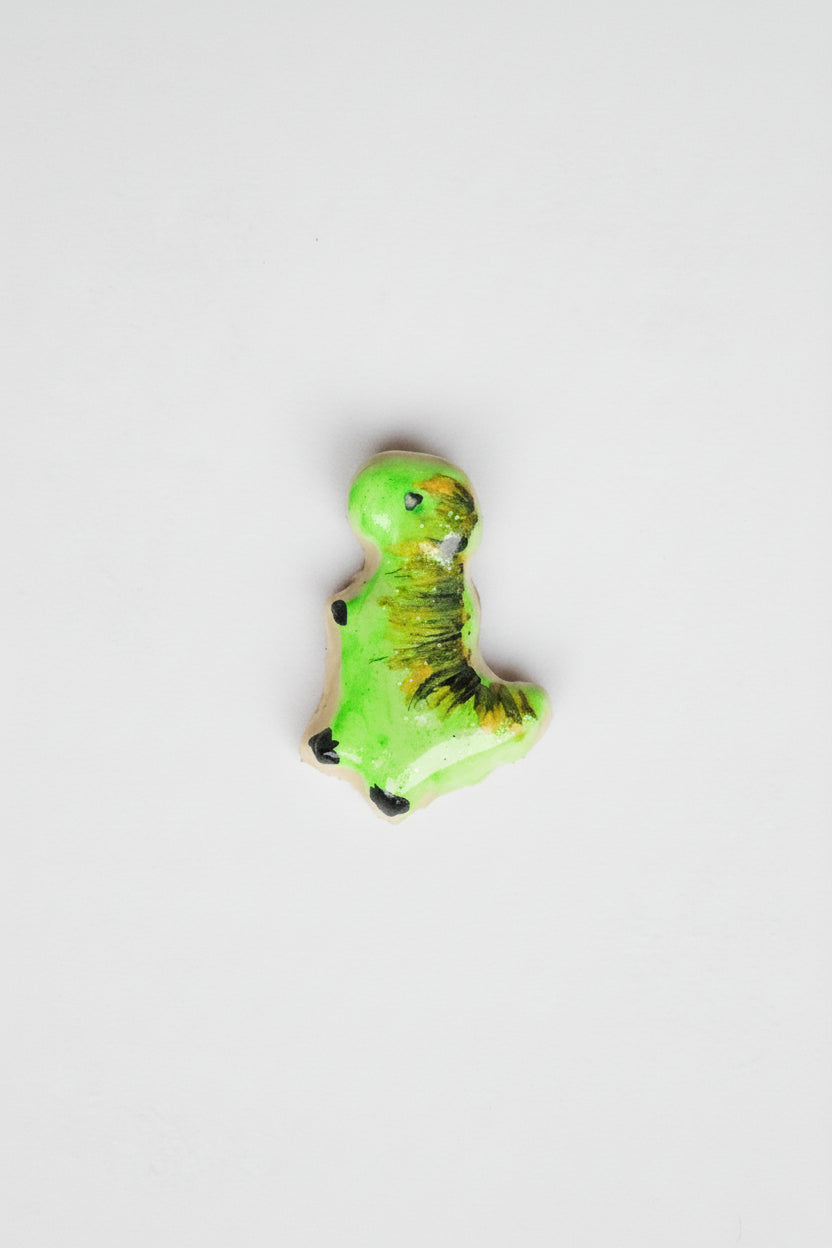 Mini Pin Handmade „Dinogreen“ – Anstecknadel Dinosaurier