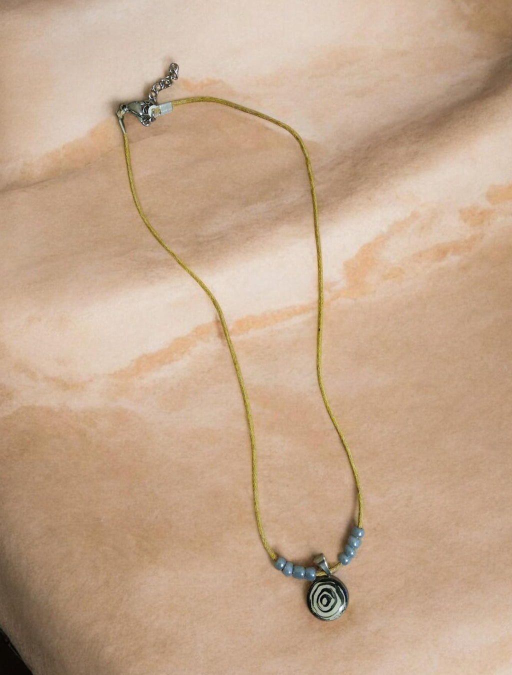 Fein Halskette Handmade " swirll"